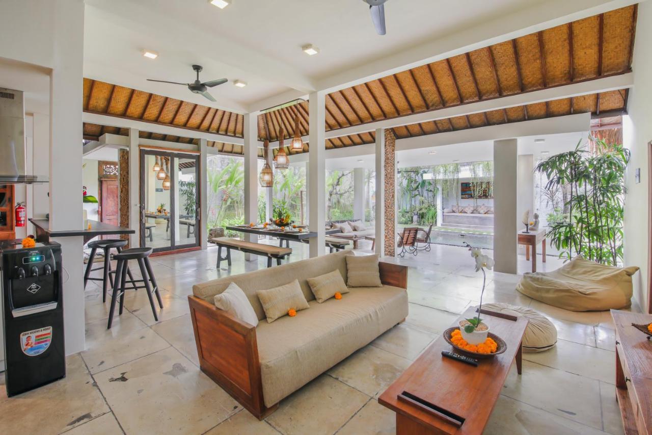 Villa Malou Seminyak  Ngoại thất bức ảnh