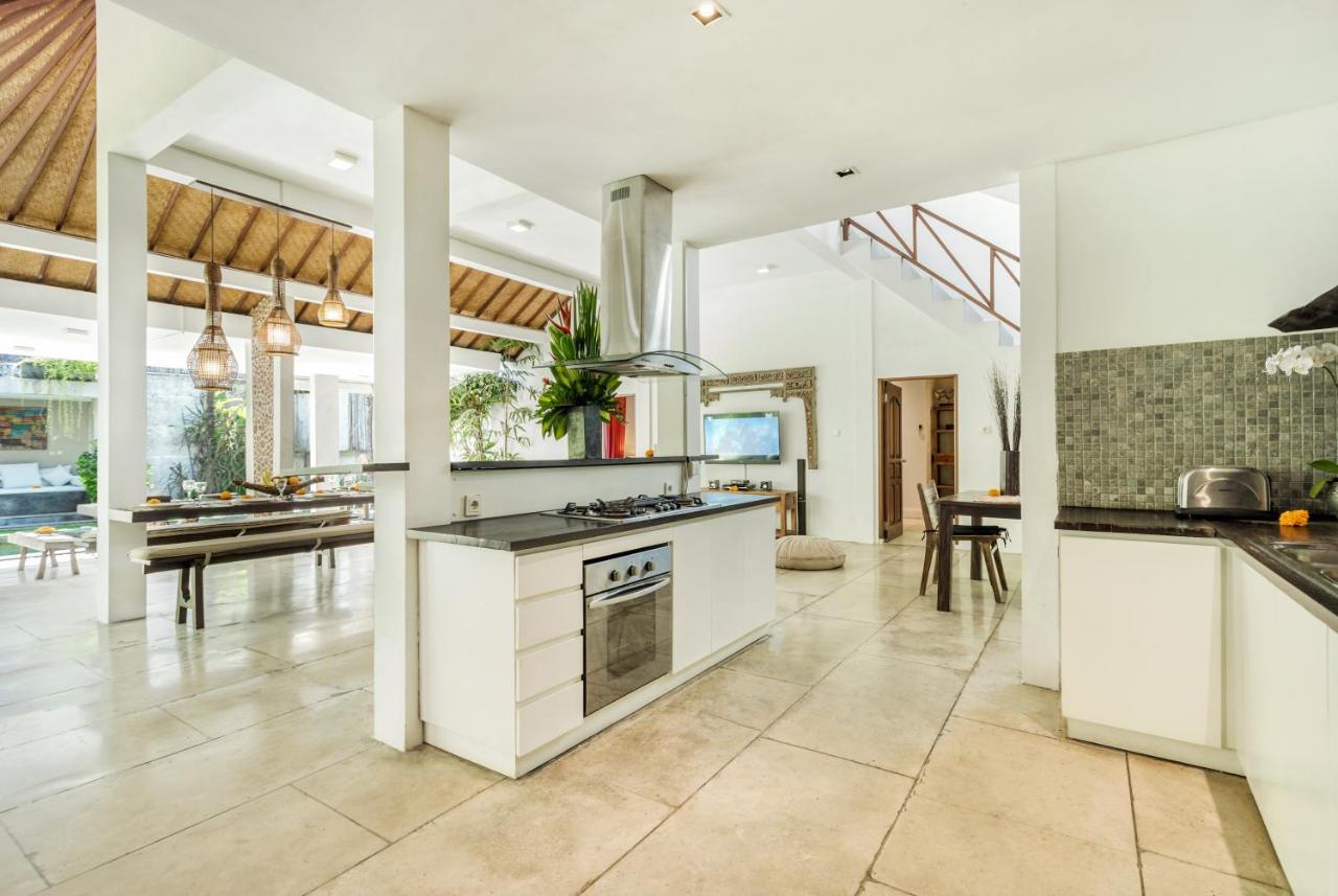 Villa Malou Seminyak  Ngoại thất bức ảnh